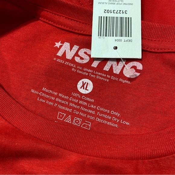 NEW - NSYNC Home For Christmas Album Cover Glitter Boyfriend Fit T-Shirt XL - Picture 7 of 7